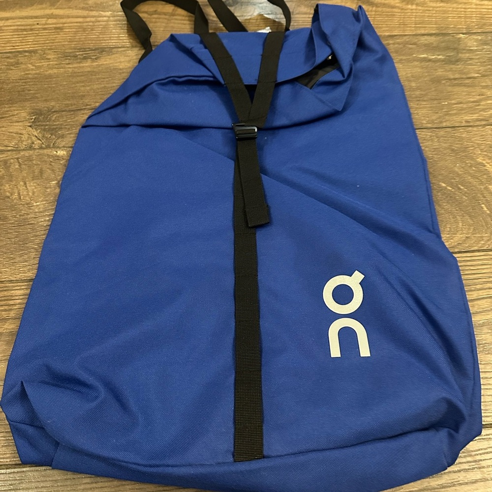 On Cloud Running Blue Drawstring Backpack Bag